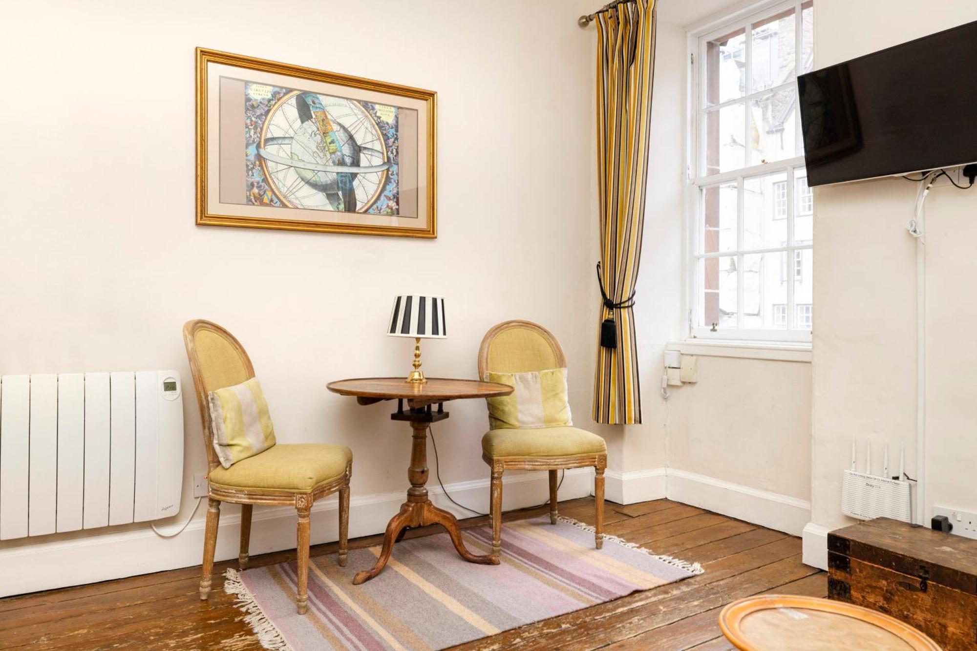 Joivy Classy Apartment Near Edinburgh Castle Екстер'єр фото