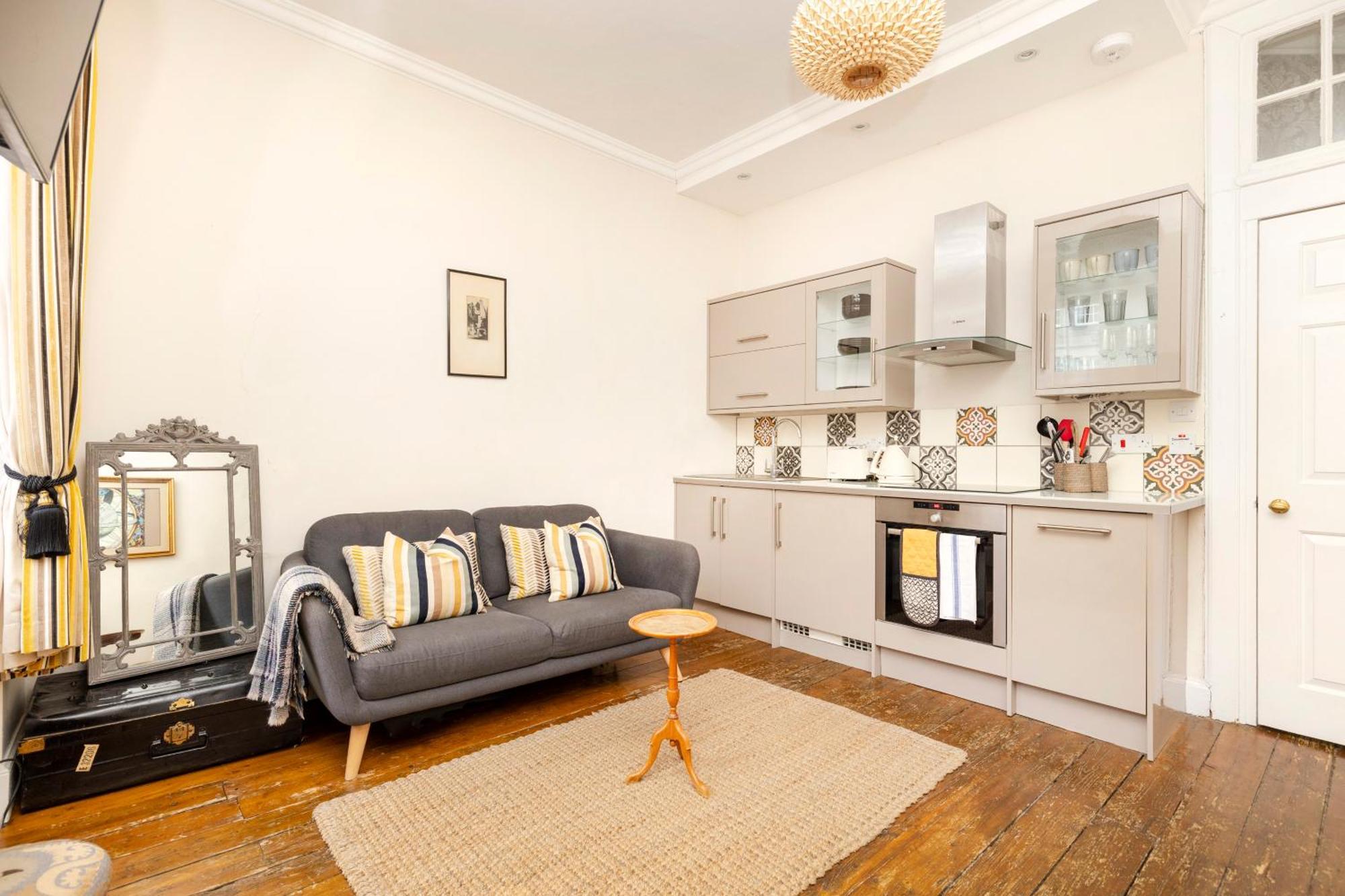 Joivy Classy Apartment Near Edinburgh Castle Екстер'єр фото